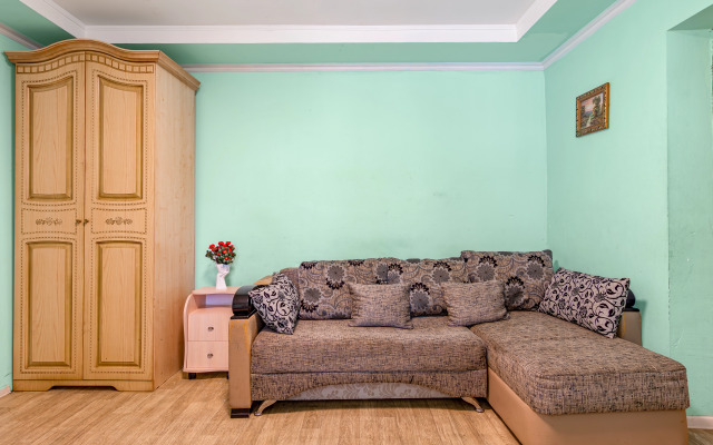 Na Vishnyovoy 36 Guest House