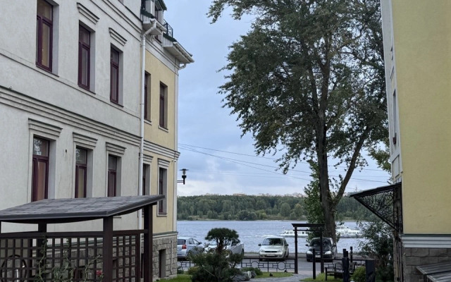 Квартира Мини-Студия на Набережной