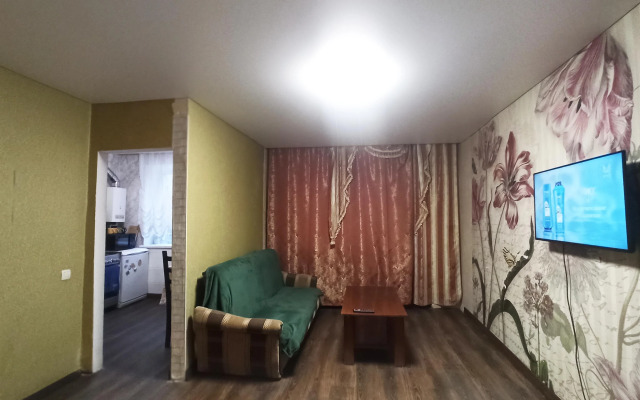 U Kremlya Dvukhkomnatnaya Flat