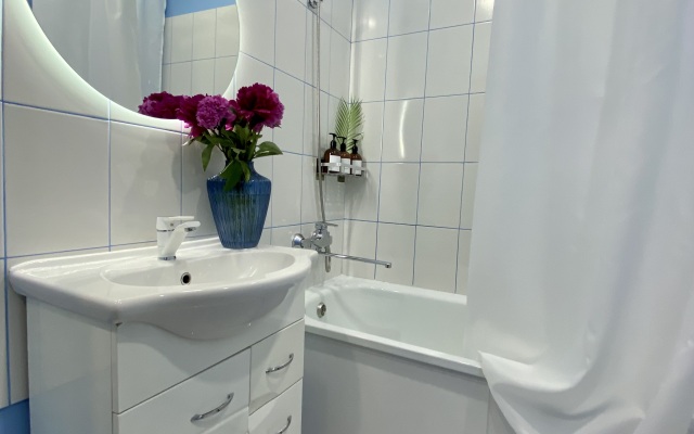 Yuzhnoe Nebo vblizi trassy m4 i centra goroda dlya 4h gostej Flat