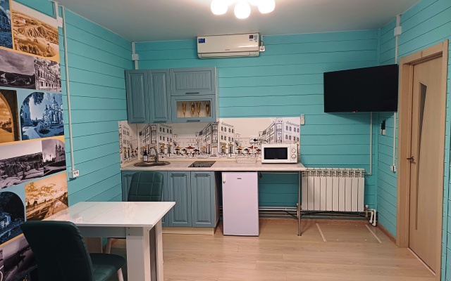 Studiya Na Karla Marksa Flat