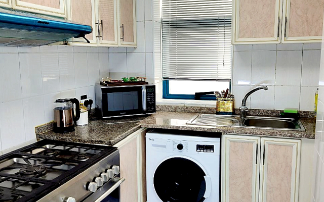 Ajman Family AIDEN Premium VIP Apart-hotel