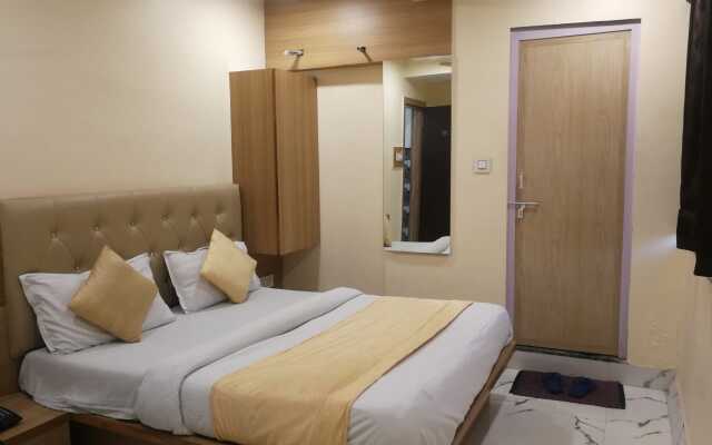 New Pathik Hotel