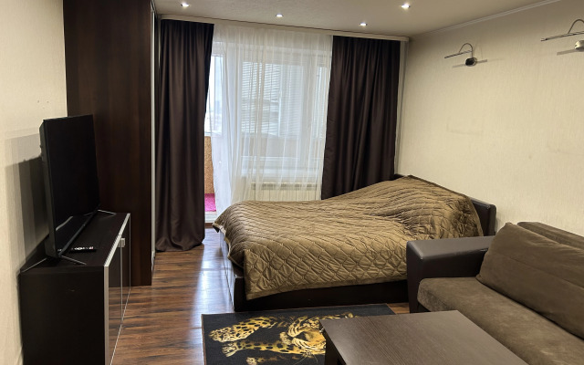 Квартира у метро с джакузи