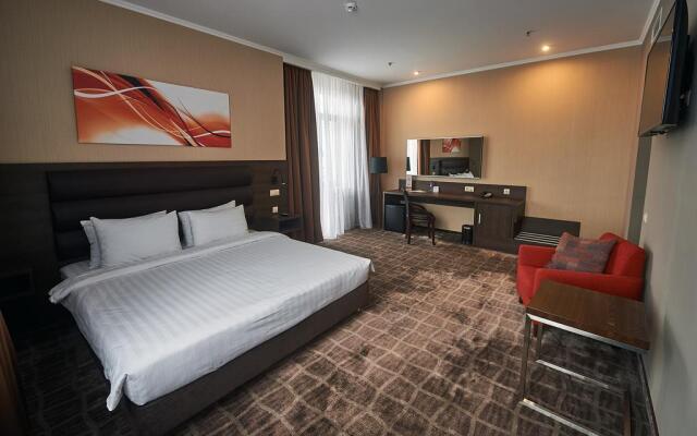 Отель Ramada by Wyndham Rostov-on-Don Hotel & SPA