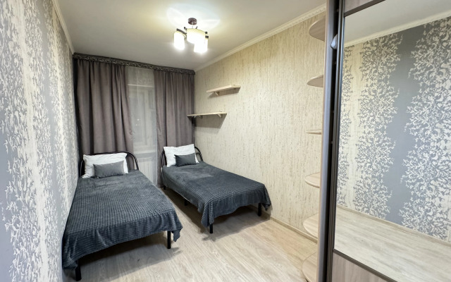 2-kh Komnatnaya Vozle SK Yenisey Flat