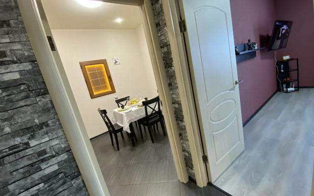 2-Komnatnaya Komilfo-Home Na Toporkova Flat