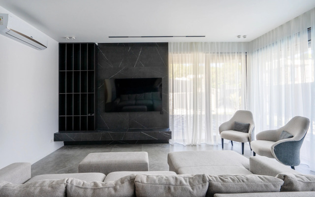 Частный дом 2-х этажный коттедж с дизайнерским ремонтом