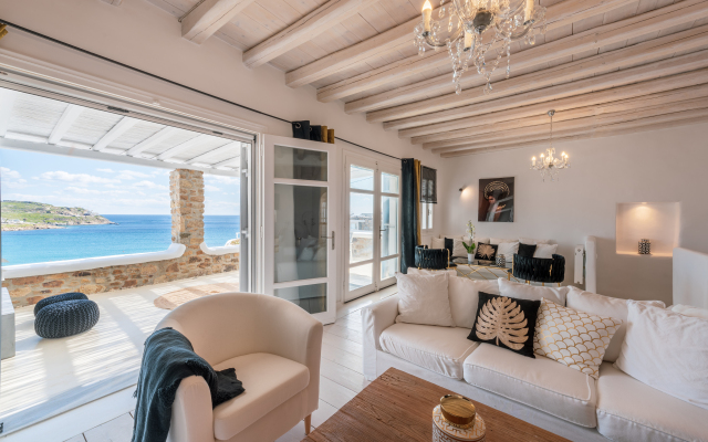 The Golden Beach Villa
