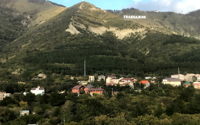 Апартаменты Вид на Горы Азимут 9