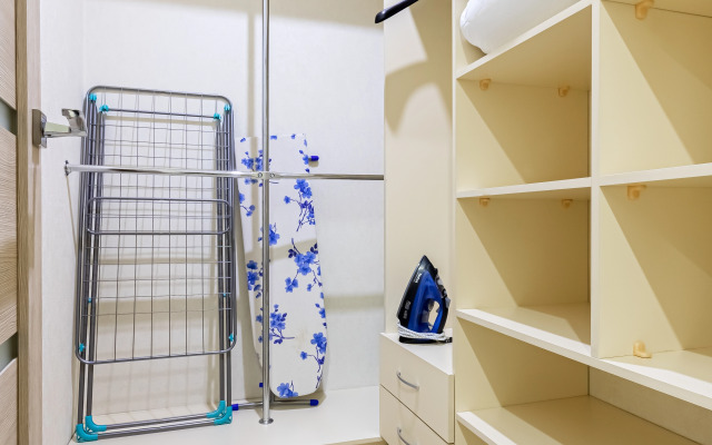 Апартаменты формата евро2 в центре 2 ЖК телевизора удобная кровать заселение круглосуточно by Depart Apart