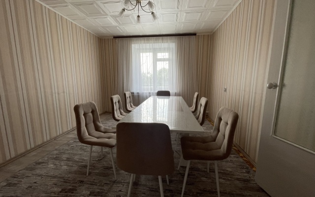 C Bassejnom Guest House