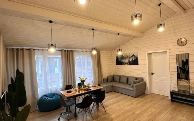 499 Private house
