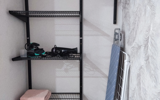 Ryadom S Naberezhnoy Flat