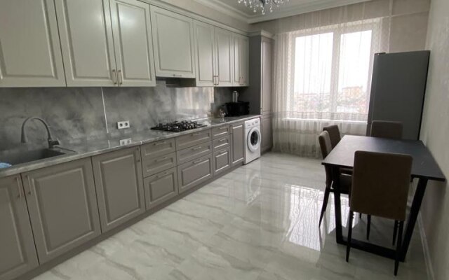 Апартаменты с видом на Каспий