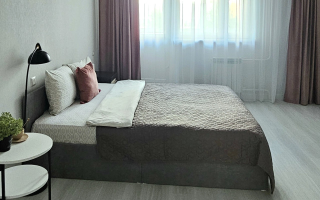 Dvukhkomnatnaya Na Yuzhnom Shosse Flat