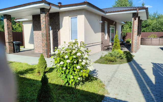 Частный дом отдельный с баней