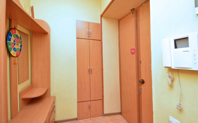 Metro Apartments Flat