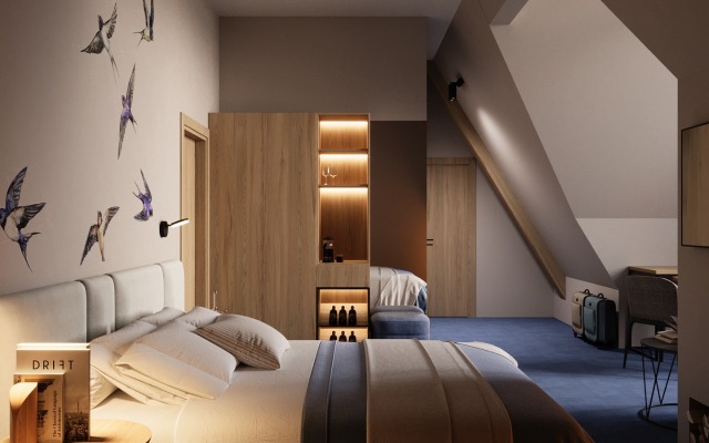 Nikola Hotel