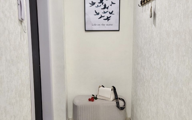 Dvukhkomnatnye nedaleko ot vokzalov Sinyaya ptichka Apartment