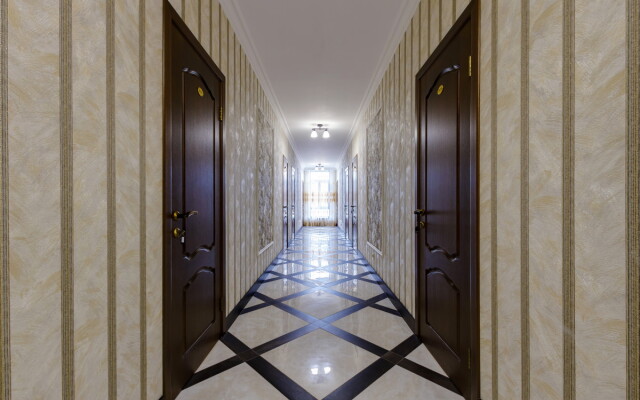 Versailles Mini-Hotel