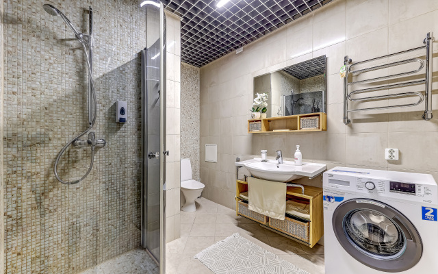 Solnechnaya Studiya S Kruglim Balkonom Apartments