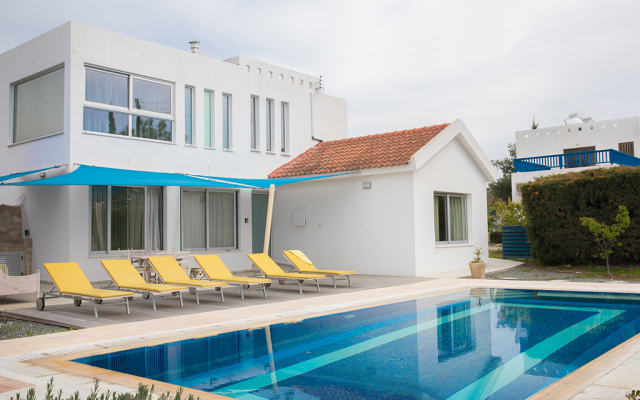 Med Coast Deluxe Villa