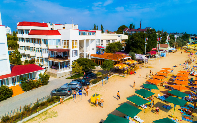 Апартаменты VIP on the beach 1