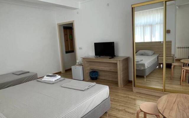 Hotel Asiya Hotel