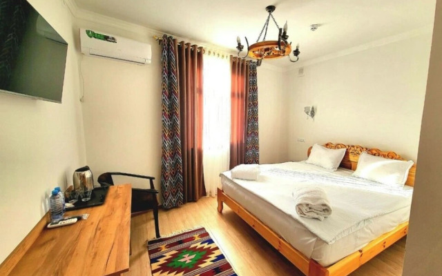 Ulli Oy Boutique Hotel & Terrace Mini Hotel