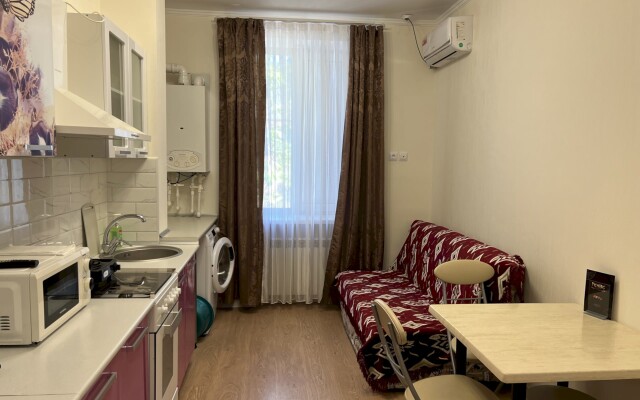 Апартаменты 412 Мира 3