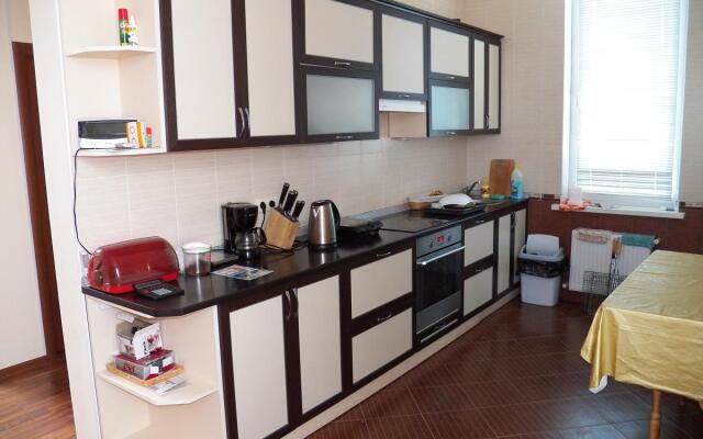 Evpatoriya Cottage