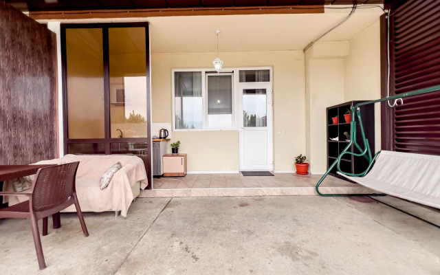 Uyutnye u Morya s Vidom na Park Apartments