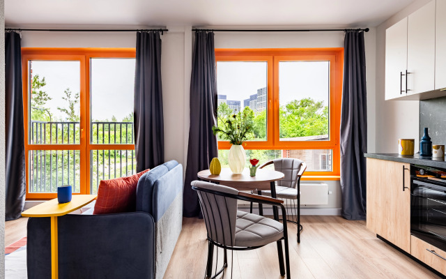 Yarkaya S Balkonom Flat