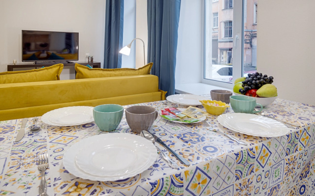 Апартаменты студия на набережной ВПитер на сутки 2