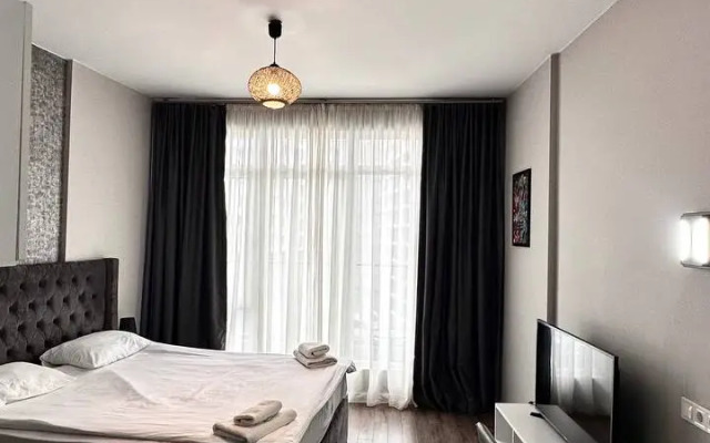 White Sails Apartments