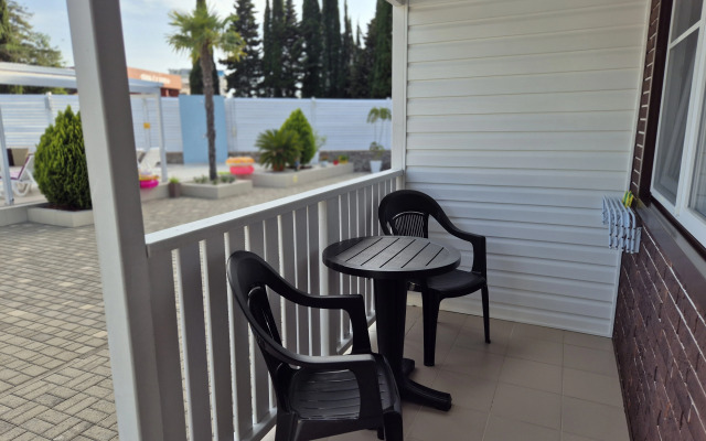 Emigrant Hotel