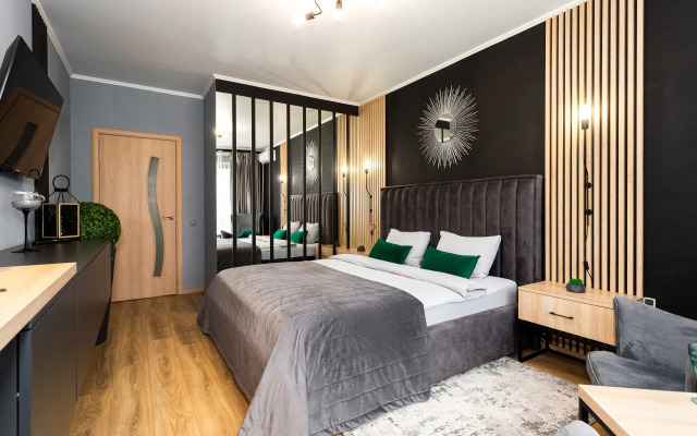 Квартира класса комфорт плюс с видом на реку в центре Рыбной деревни, остров Канта