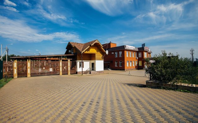 Pokrovskie Vorota Hotel