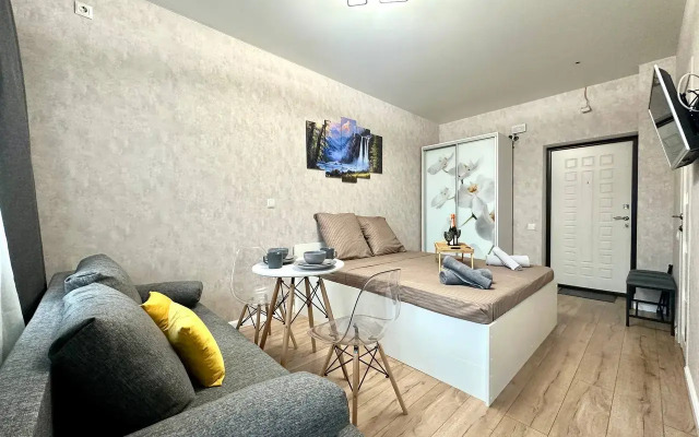 U Kanala Moskvy Reki Flat