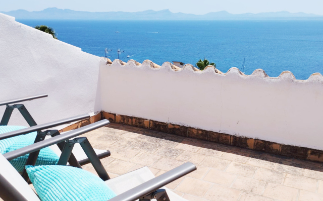 Апартаменты Aucanada Love Nest