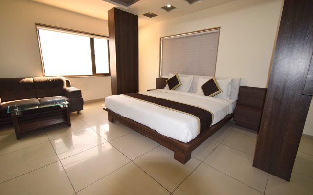 Krishna Inn Hotel