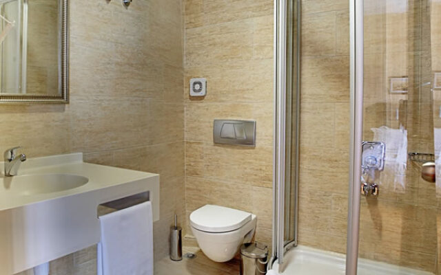 Bucoleon Hostel
