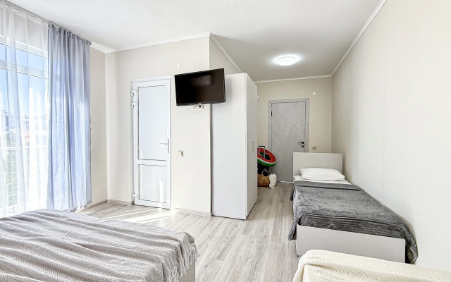 Dinastiya Guest house