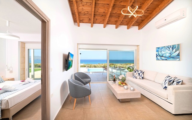 Vista Mare Villas Heated Pool