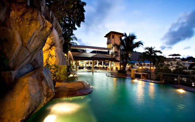 C&N Resort and Spa Resort Hotel