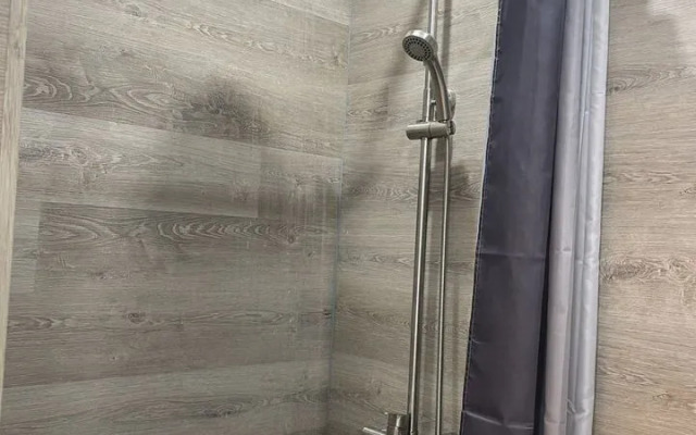 Квартира c нoвым coвременным peмoнтoм и новой техникoй