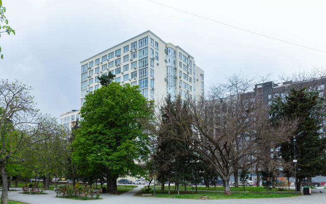 Na Naberezhnoj Sevastopolya Apartments
