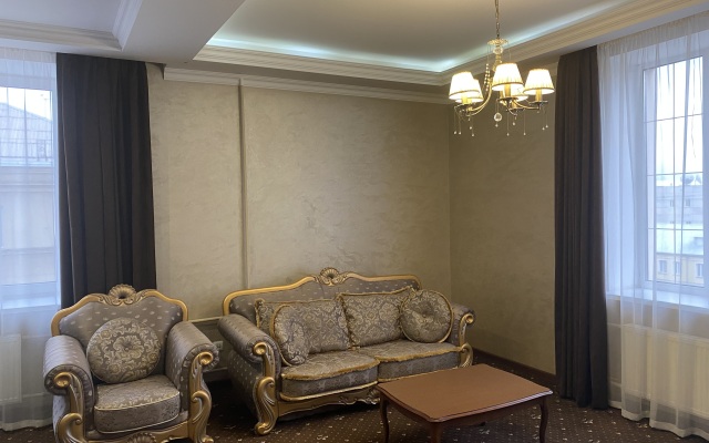 Korona Hotel