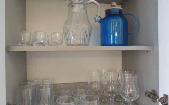 Umnaya S Alisoy Na Tsvetnike Flat